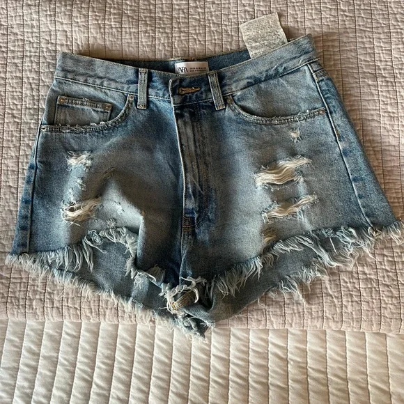Zara denim shorts size 6 - Picture 1 of 3